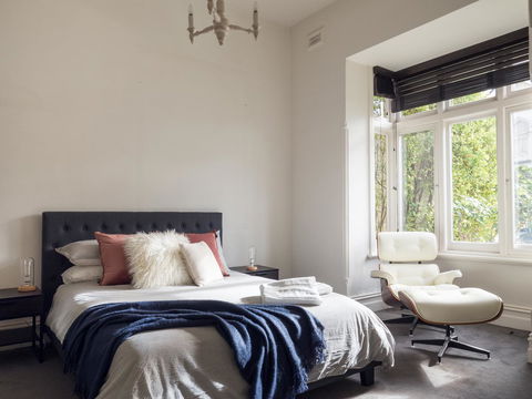 LittleStay Airlie - 2 Bedroom House - Gold Coast 4U 24