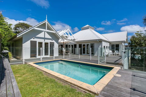 Perfect Blairgowrie Beach House - Accommodation Gold Coast 1