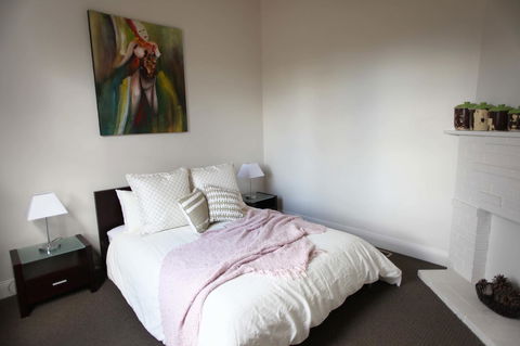 Montabella - Accommodation Gold Coast 7