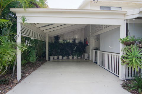 Debbie\'s Place - Accommodation Gold Coast 24