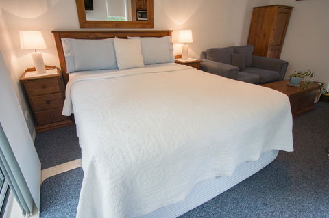 Debbie\'s Place - Accommodation Gold Coast 12