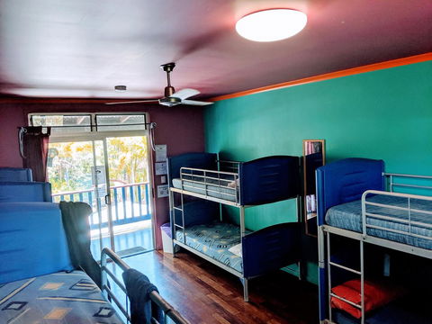 Cool Bananas Backpackers - Gold Coast 4U 5