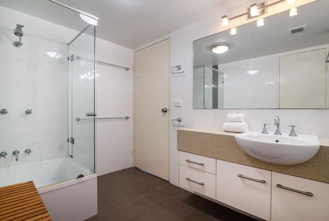 Sunseeker Holiday Apartments - Accommodation Gold Coast 37