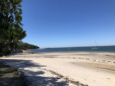 Bribie Island Hotel - Accommodation Gold Coast 9