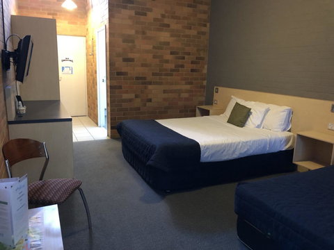 Bribie Island Hotel - Accommodation Gold Coast 17