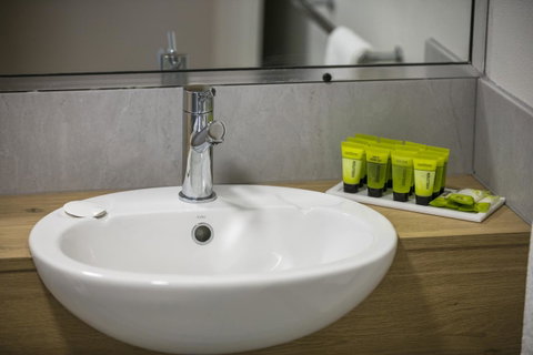 Nightcap At Kawana Waters Hotel - Accommodation Gold Coast 36