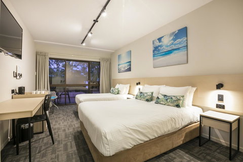 Nightcap At Kawana Waters Hotel - Accommodation Gold Coast 11