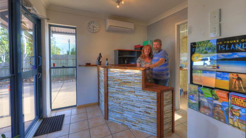 Dolphin Waters - Accommodation Gold Coast 13