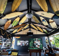 Backpackers at 1770 - Gold Coast 4U