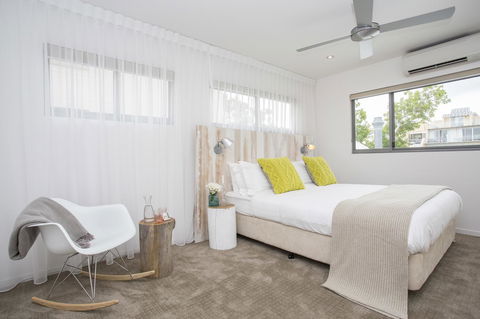 10 Hastings Street Motel - Gold Coast 4U 2