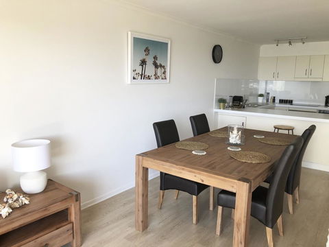 Sunshine Beach Luxe Apartment - Accommodation Gold Coast 33