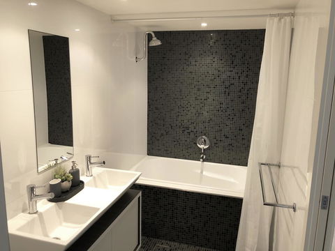 Sunshine Beach Luxe Apartment - Accommodation Gold Coast 11