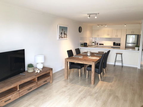 Sunshine Beach Luxe Apartment - Accommodation Gold Coast 4