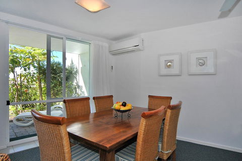 Sunshine Vista - Accommodation Gold Coast 25