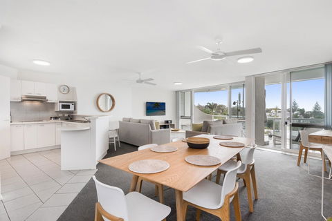 Sunshine Vista - Accommodation Gold Coast 16