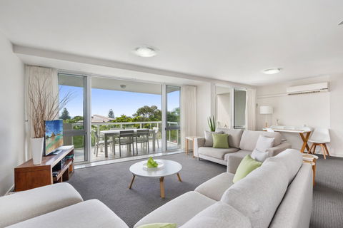Sunshine Vista - Accommodation Gold Coast 4