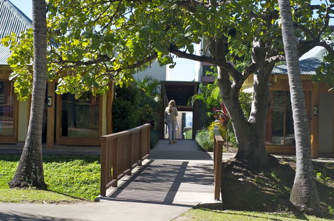 Nomads Airlie Beach - 1 Gold Coast 11