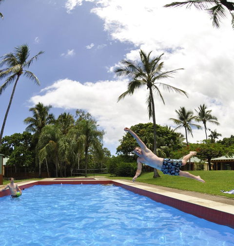 Nomads Airlie Beach - 1 Gold Coast 24