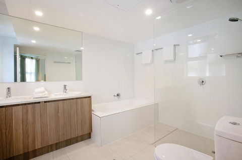 Emerald Noosa - Gold Coast 4U 28