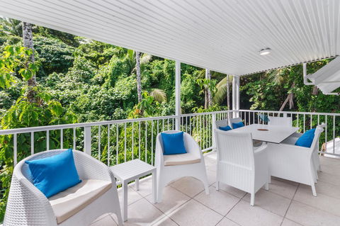 By The Sea Port Douglas - Accommodation Gold Coast 7