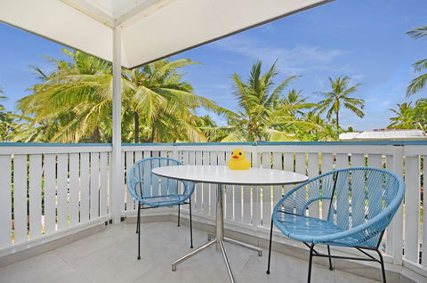 By The Sea Port Douglas - Accommodation Gold Coast 16