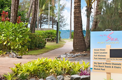 By The Sea Port Douglas - Accommodation Gold Coast 26