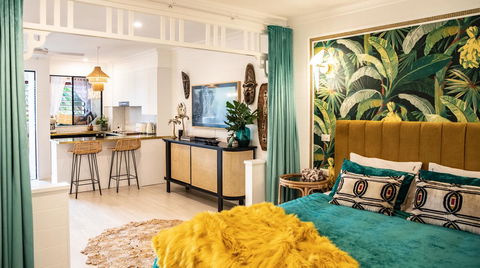 NOMAD - Luxe Apartment - Accommodation Gold Coast 13