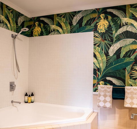 NOMAD - Luxe Apartment - Accommodation Gold Coast 11