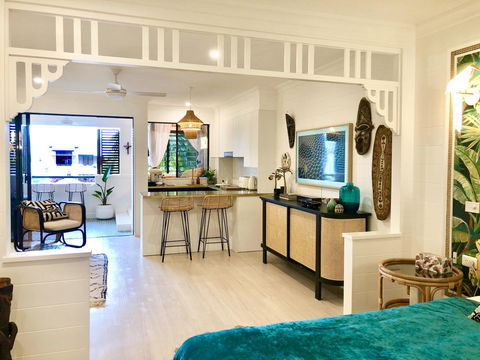 NOMAD - Luxe Apartment - Accommodation Gold Coast 41