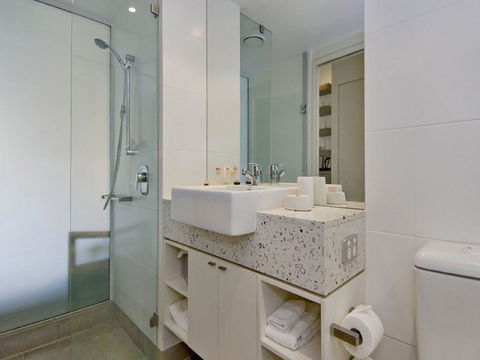 Beach Club Port Douglas Luxury Apartments - 1 Gold Coast 8
