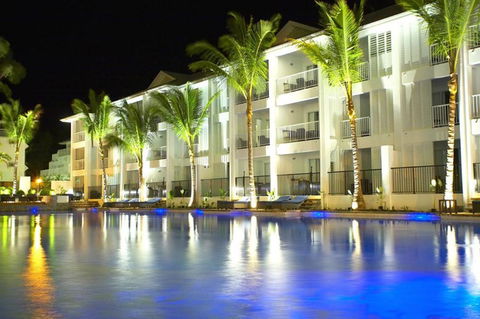 Beach Club Port Douglas Luxury Apartments - 1 Gold Coast 1
