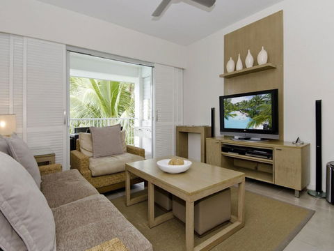 Beach Club Port Douglas Luxury Apartments - 1 Gold Coast 3