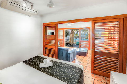 Paradise On The Beach Resort - Accommodation Gold Coast 10
