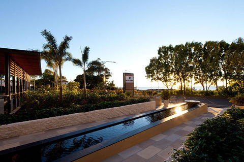 Oaks Redcliffe Mon Komo Suites - Gold Coast 4U 4