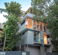The Hastings Beach Houses - Gold Coast 4U