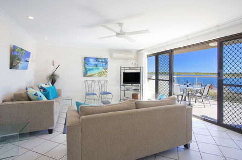 Noosa Shores Resort - Gold Coast 4U 11