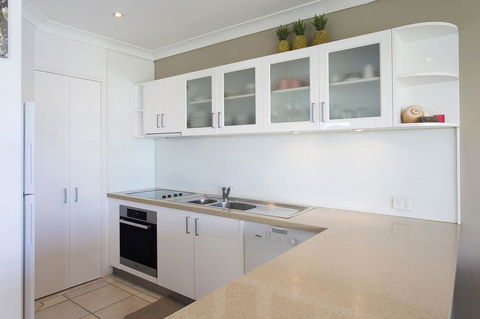 Noosa Shores Resort - Gold Coast 4U 21