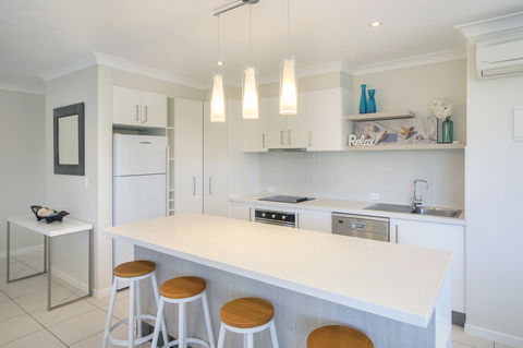 Noosa Shores Resort - Gold Coast 4U 17
