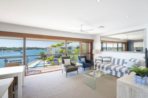 Noosa Shores Resort - Gold Coast 4U 15