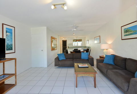Seascape Holidays At Beachfront Terraces - 1 Gold Coast 12
