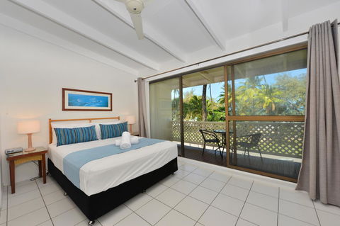 Seascape Holidays At Beachfront Terraces - 1 Gold Coast 1