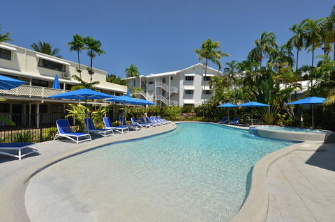 Seascape Holidays At Beachfront Terraces - 1 Gold Coast 0