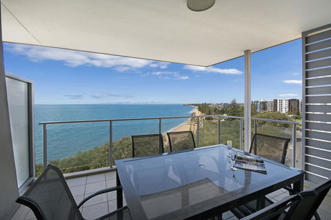 Redvue Holiday Apartments - Gold Coast 4U 15