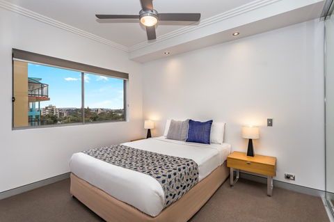 Redvue Holiday Apartments - Gold Coast 4U 14