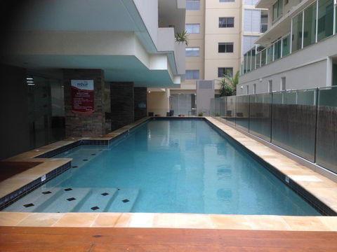 Redvue Holiday Apartments - Gold Coast 4U 9
