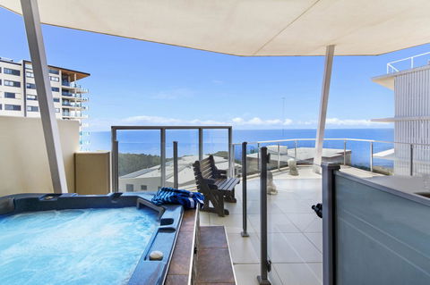 Redvue Holiday Apartments - Gold Coast 4U 13