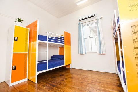 Mad Monkey Central - Accommodation Gold Coast 7