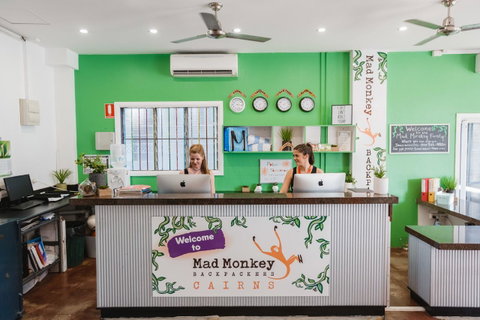Mad Monkey Central - Accommodation Gold Coast 2
