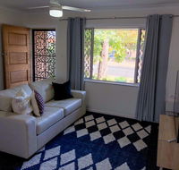Picnic Point Villas - Gold Coast 4U