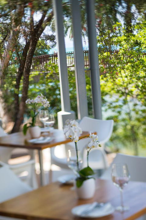 Heart Hotel And Gallery Whitsundays - 1 Gold Coast 20